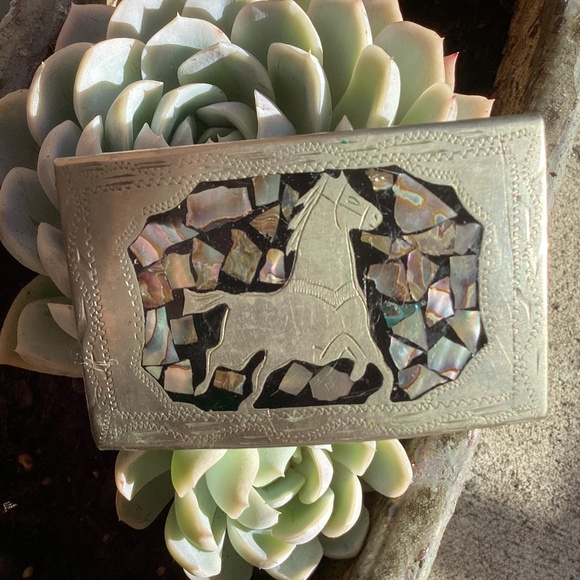 Abalone Inlay Running Horse Design Abstract Metal Belt Buckle